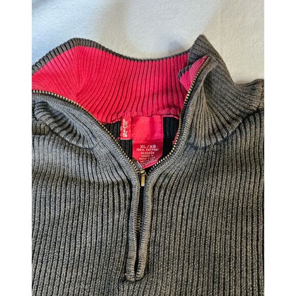 Levi's Men's Zip Collar Size XL Sweater Distressed Green/Black Very Warm Camping - Picture 2 of 5